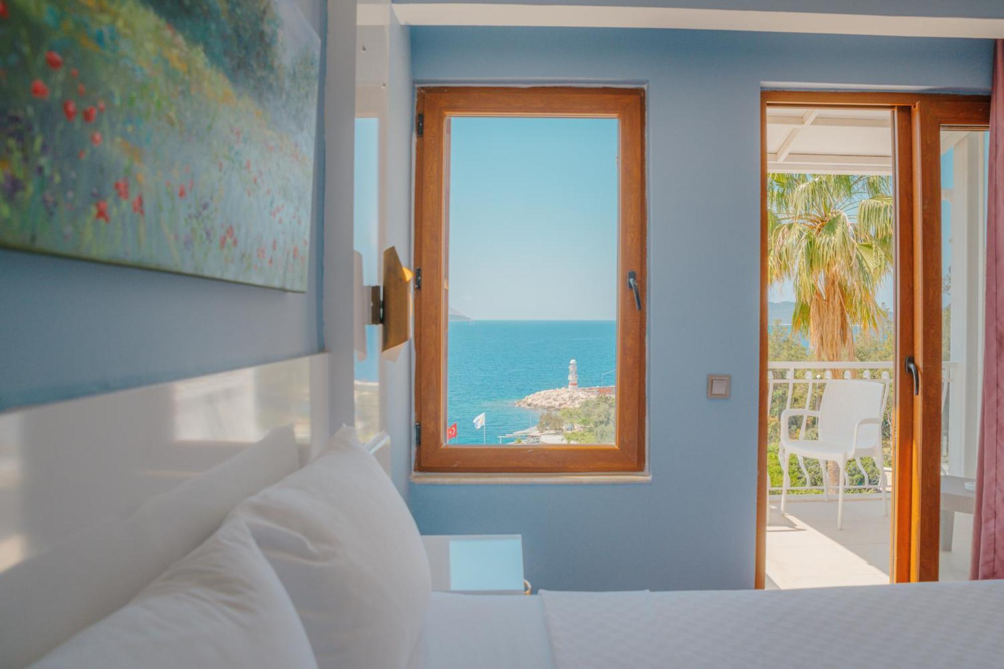 No37 Hotel 3*